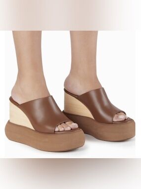 PALOMA BARCELO
Made In Spain Leather Wedge  mules Platform 
Size 39